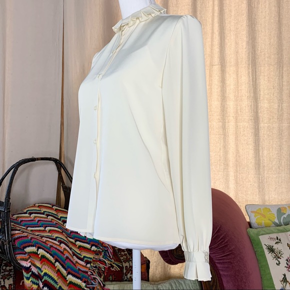 Vintage Ruffled Blouse - Picture 2 of 9